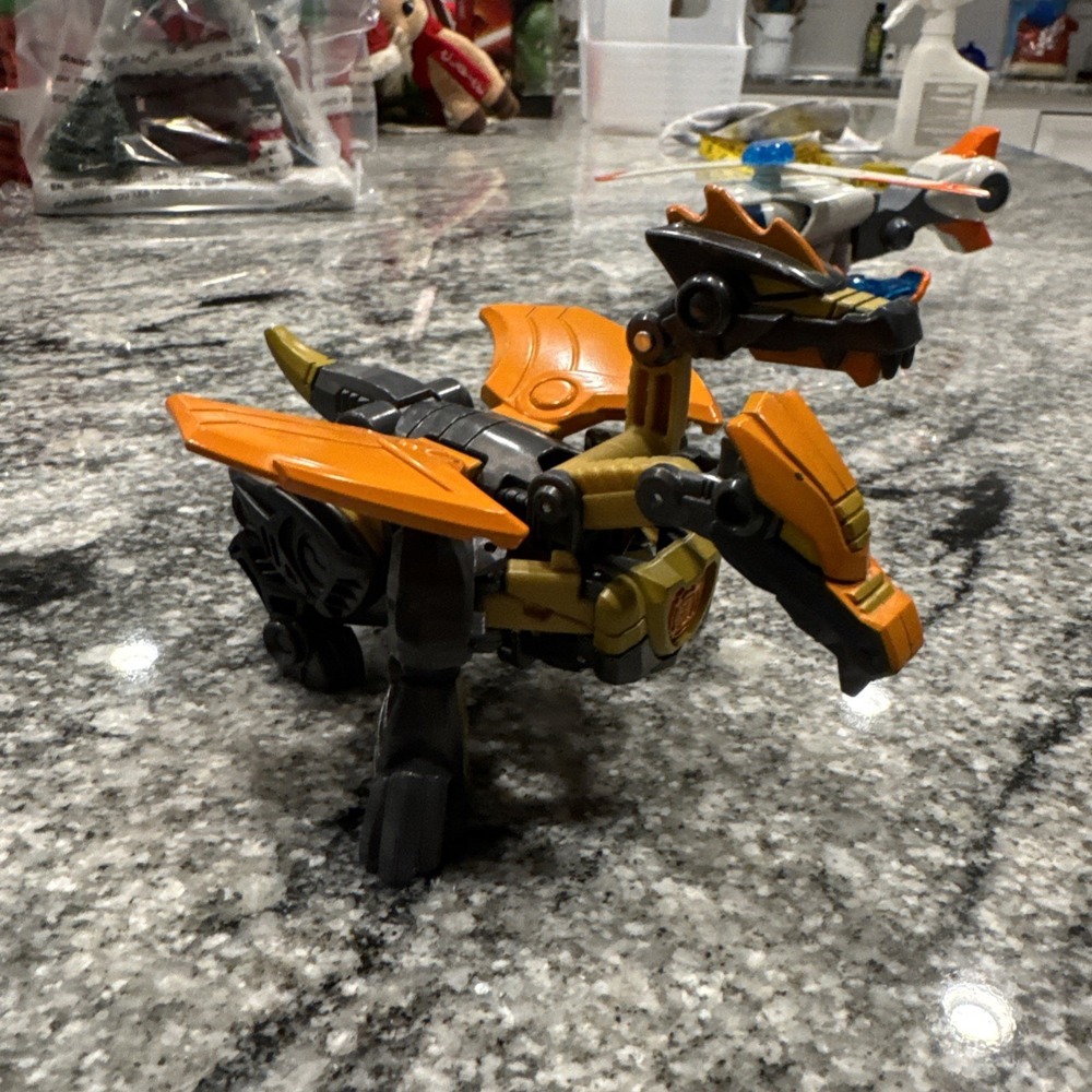 Transformer DinoBot Predaking and Rescue Bot Rescan Blades Flight Bot Figure - Picture 3 of 11